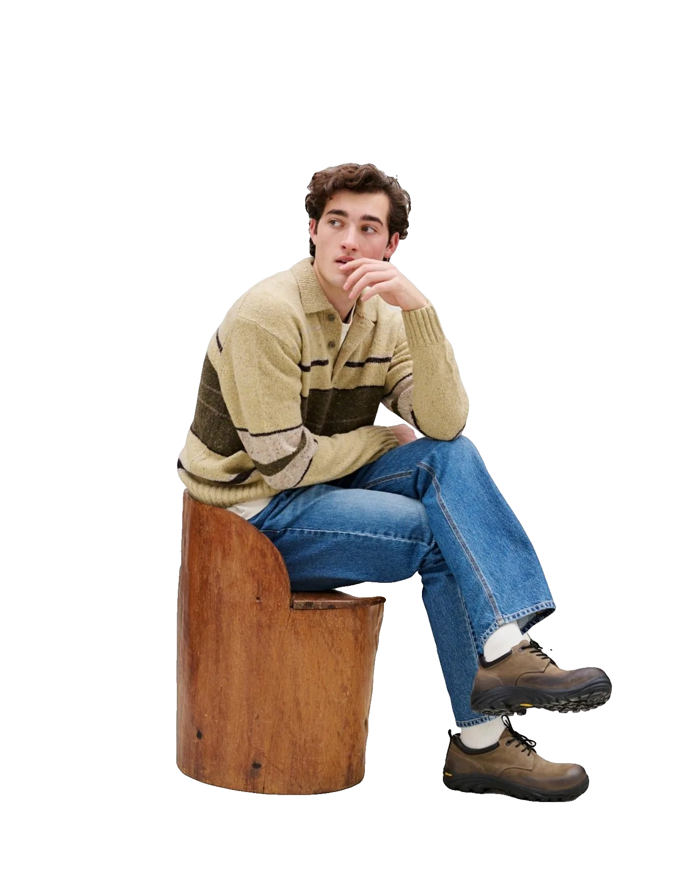 Look 01. Knit polo, straight denim, suede hikers. From the Vitruta catalog.